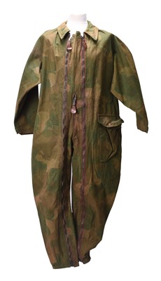 Lot 58 - A rare Second World War SOE/OSS parachutist suit, dated 1942