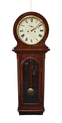 Lot 266 - An early 19th century mahogany tavern clock