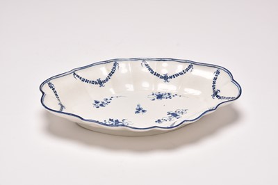 Lot 48 - Caughley 'Dessert Festoons' oval dessert centre dish, circa 1778-88