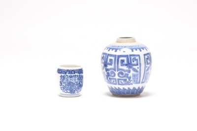 Lot 118 - A Chinese blue and white toothpick holder and a blue and white tea canister