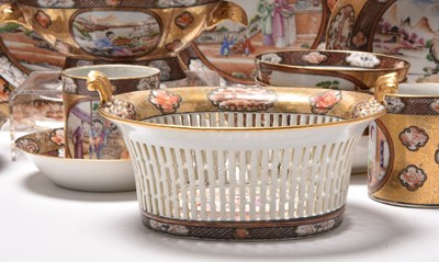Lot 133 - A rare Chinese porcelain 'Rockefeller' pattern part dinner service