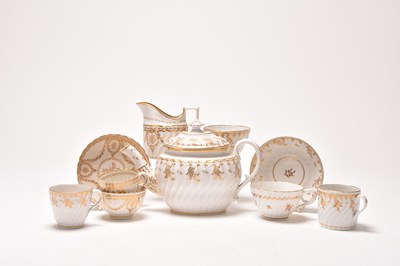 Lot 55 - Caughley trio, Coalport cream jug and a Chamberlain's Worcester part service