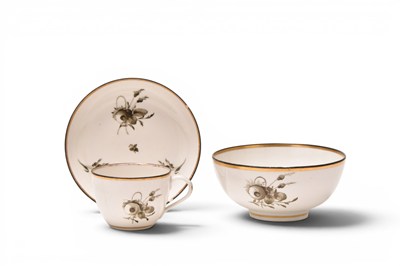 Lot 17 - Pinxton teacup, saucer and waste bowl, pattern 17