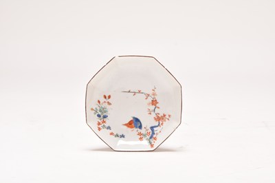 Lot 150 - A Japanese Kakiemon dish