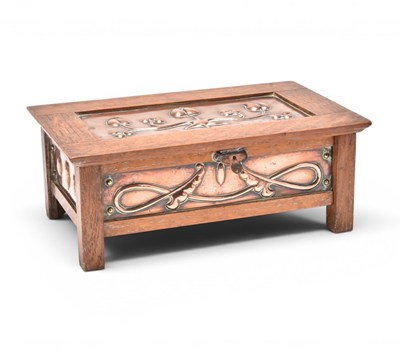 Lot 154 - An Arts and Crafts oak and copper cards box