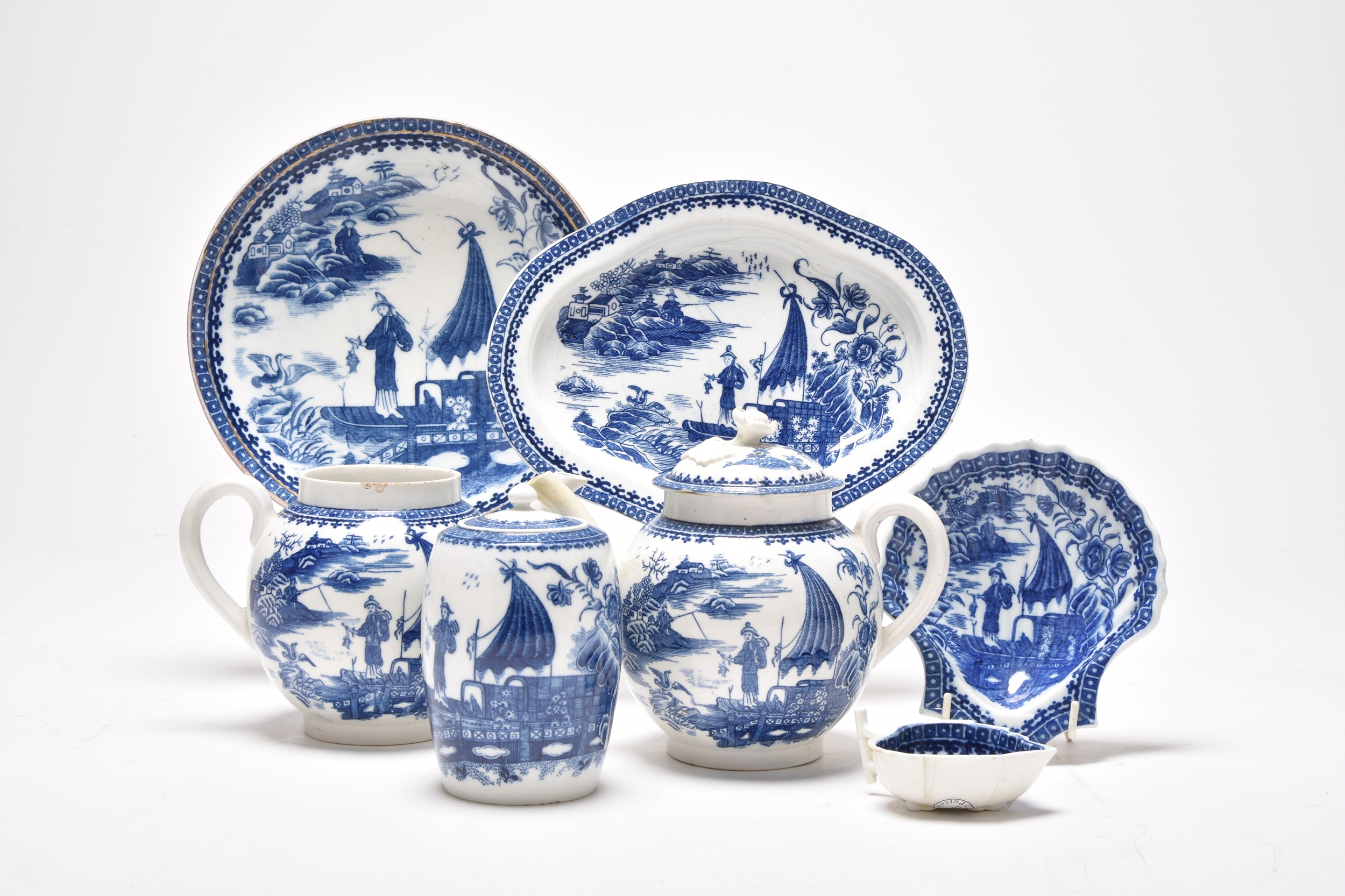 Lot 81 - A group of Caughley porcelain in the